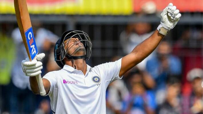 Ind vs NZ Mumbai Test Mayank Agarwal hits Test Century after 2 Years in Mumbai Wankhede Stadium against New Zealand kvn Ind vs NZ Mumbai Test Mayank Agarwal hits Test Century after 2 Years in Mumbai Wankhede Stadium against New Zealand kvn
