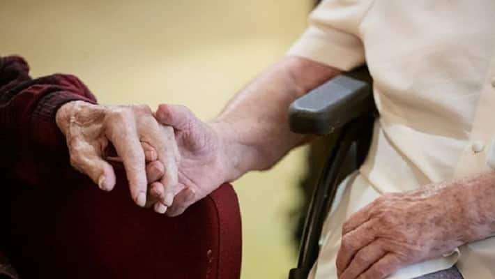 Study reveals illiterate people at higher risk of developing dementia Study reveals illiterate people at higher risk of developing dementia