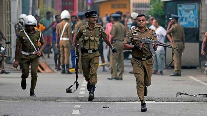 Firing on bus carrying voters before presidential election vote Sri Lanka Firing on bus carrying voters before presidential election vote Sri Lanka