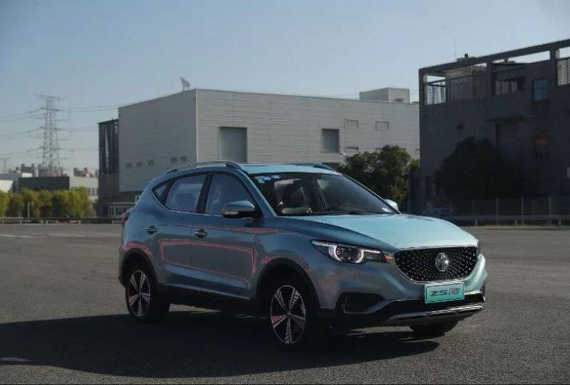 MG motors unveil MG ZS electric car in india