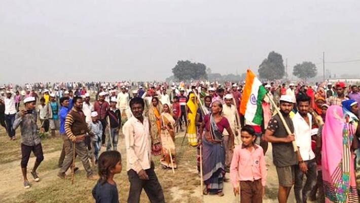 farmers protest for compensation unnao trans ganga city farmers protest for compensation unnao trans ganga city