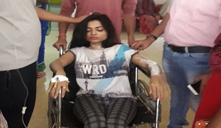 acid attack on chhattisgarhi film actress maya sahu in bhilai