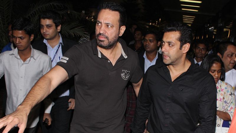 Salman Khan complete 25 years together with bodyguard Shera