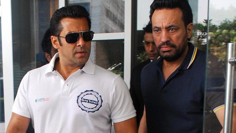 Salman Khan complete 25 years together with bodyguard Shera