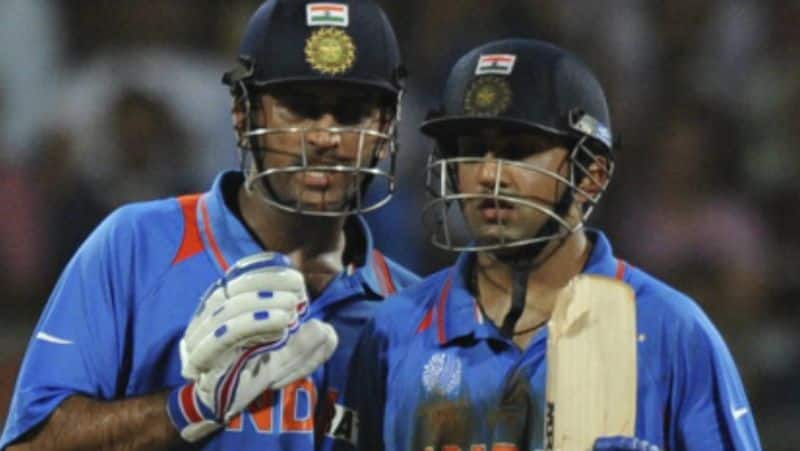 video proof for gambhir blame on dhoni for his missing century in 2011 world cup final
