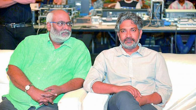 రాజమౌళి- కీరవాణి : రాజమౌళి మొదటి నుండి తన సినిమాలకు కీరవాణితోనే మ్యూజిక్ చేయించుకుంటూ వస్తున్నారు. ముఖ్యంగా బీజియం రోమాలు నిక్కబొడుచుకునే విధంగా ఉంటుంది. 'మగధీర', 'సింహాద్రి', 'ఈగ', 'బాహుబలి' ఇలా ఎన్నో..