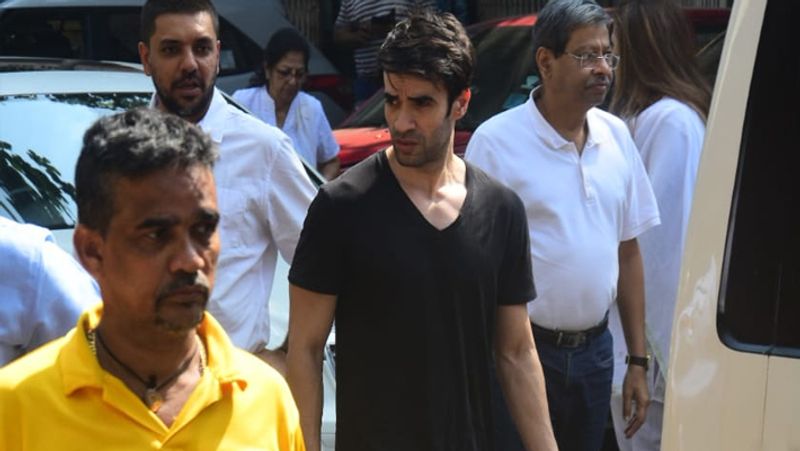 Manish Malhotra Father Passes Away