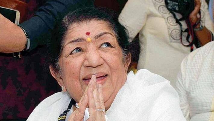 Lata Mangeshkar's niece shoots down death rumours: Don't believe fake reports Lata Mangeshkar's niece shoots down death rumours: Don't believe fake reports