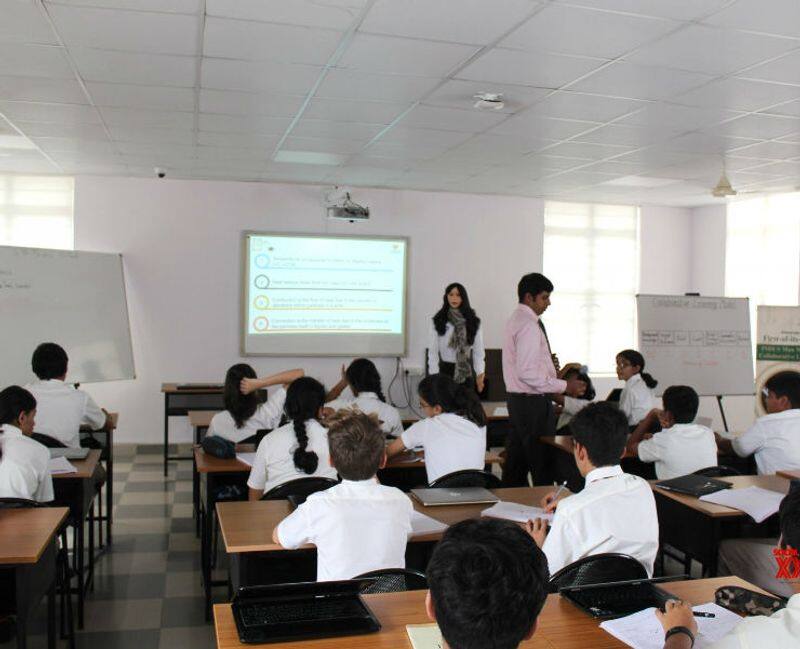 robot teachers in Bengaluru Induz international school school