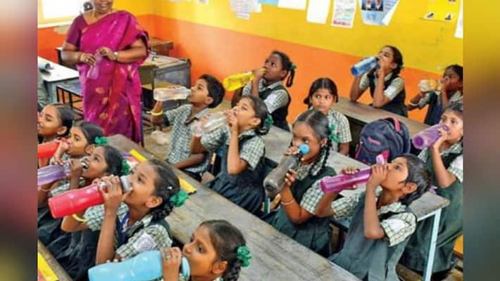Karnataka school introduces 'bell reminders' for water breaks Karnataka school introduces 'bell reminders' for water breaks
