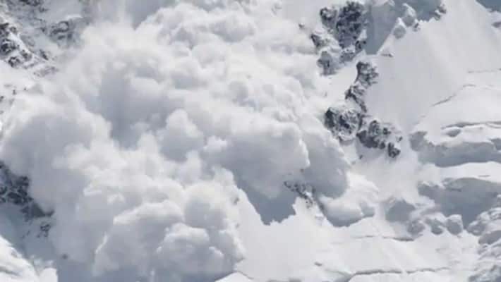 28 mountaineers trapped after avalanche hits Uttarakhand Draupadi Danda 2 mountain peak 28 mountaineers trapped after avalanche hits Uttarakhand Draupadi Danda 2 mountain peak