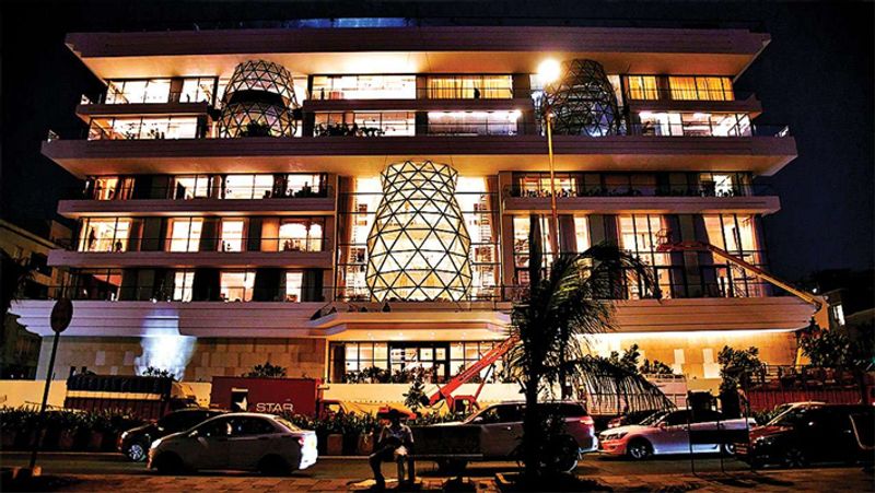 Isha And Anand Piramal House 'Gulita' Is Worth 450 Crores, before marriage Isha live Anitilia second most expensive mansion in the world