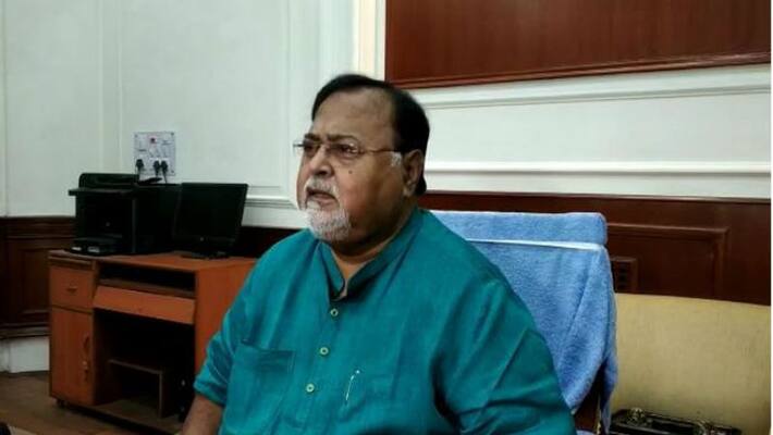 Education Minister Parth Chatterjee to hold meeting with Para teachers on Wednesday Education Minister Parth Chatterjee to hold meeting with Para teachers on Wednesday