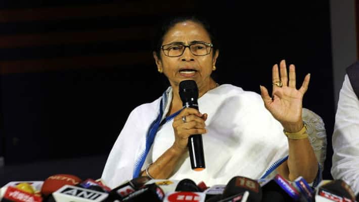 CM Mamata Banerjee speaks on Hyderabad Encounter CM Mamata Banerjee speaks on Hyderabad Encounter