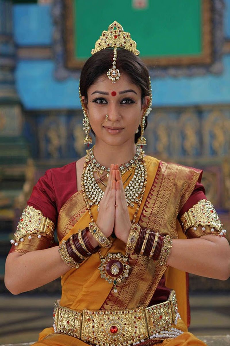 nayanthara mookuthi amman released in ott?