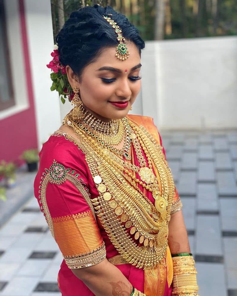 sreelakshmi sreekumars wedding photos as malayali bride