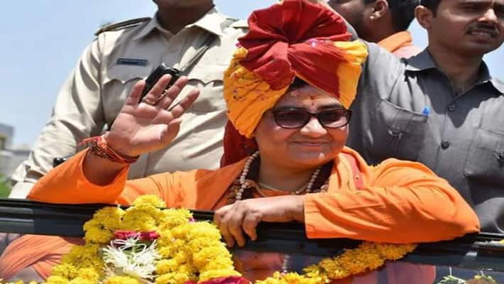 BJP MP Sadhvi Pragya gets important responsibility in Ministry of Defense, made member BJP MP Sadhvi Pragya gets important responsibility in Ministry of Defense, made member