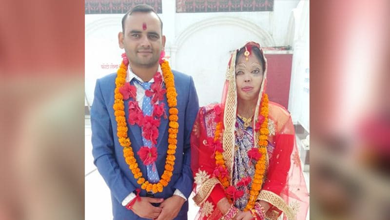 Shah rukh khans meer foundation acid Attack Surviver marriage