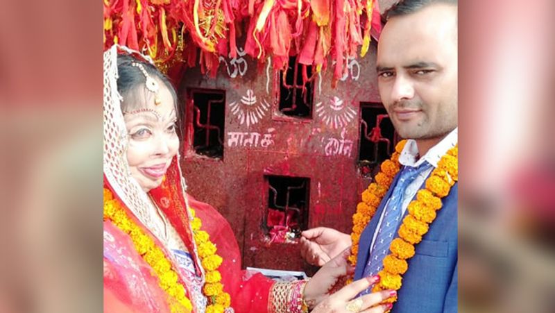Shah rukh khans meer foundation acid Attack Surviver marriage