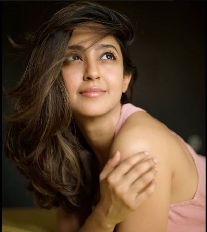 Kannada actress Aindrita Ray express happiness to work with Prem in premam poojyam vcs