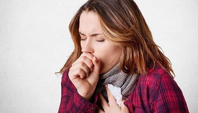 ಅತಿಯಾದ ಕೆಮ್ಮು: ಒಬ್ಬರೇ ಇದ್ದಾಗ ನಿಮ್ಮನ್ನು ನೀವು ಹೀಗೆ ಕೇರ್ ಮಾಡ್ಕೊಳಿ | Simple Self care tips for cough dpl