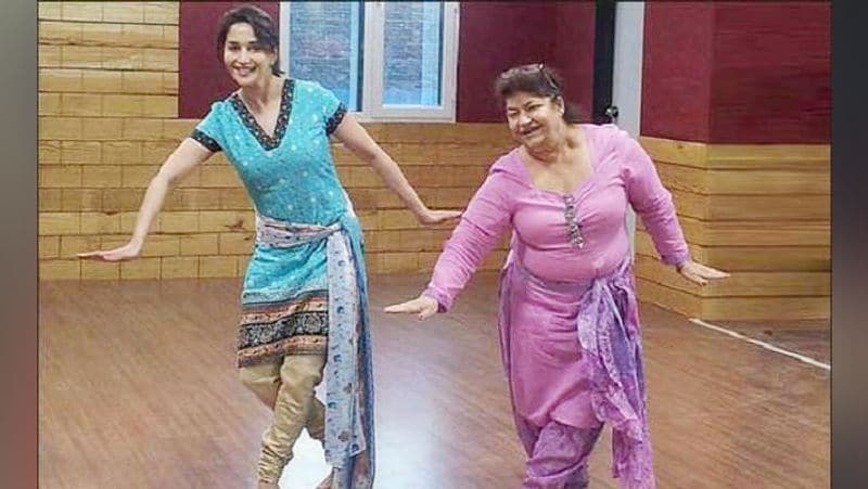 এছাড়াও বুগি উগি, নাচ ভে উইথ সরোজ খানও দর্শক মহলে ব্যাপক জনপ্রিয় হয়েছিল। তাঁর ঝুলিতে রয়েছে তিন জাতীয় পুরস্কার। যার মধ্যে অন্যতম দেবদাস। 