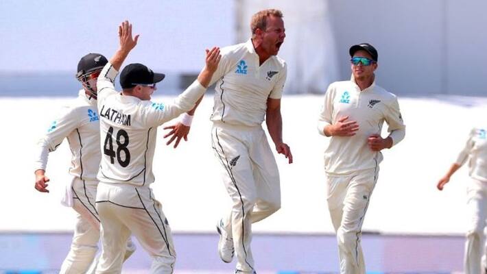 New Zealand won by innings and 65 runs vs England New Zealand won by innings and 65 runs vs England
