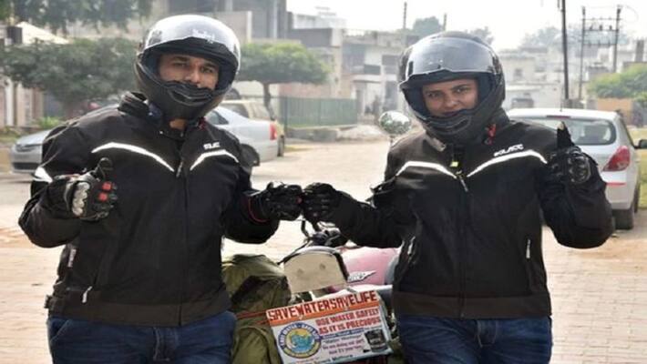 The couple set out on a bike trip to 28 states to give a message of saving water The couple set out on a bike trip to 28 states to give a message of saving water