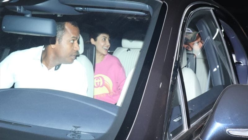 anushka sharma welcome husband virat kohli after won test match against bangladesh