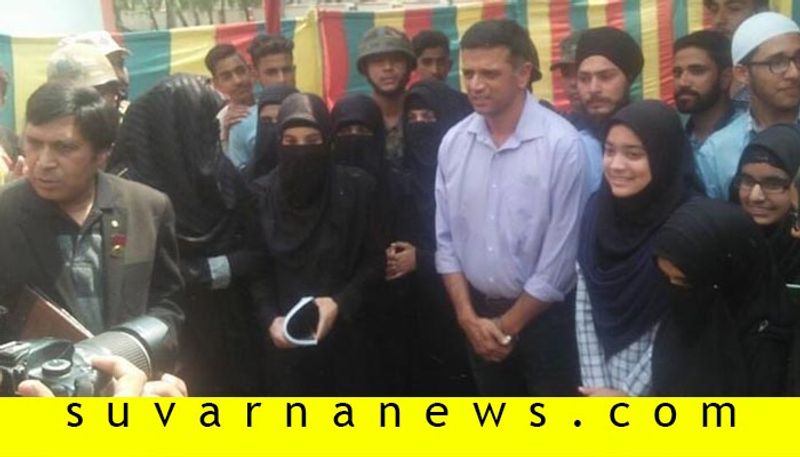 Former Cricketer Rahul Dravid personal life story in pictures