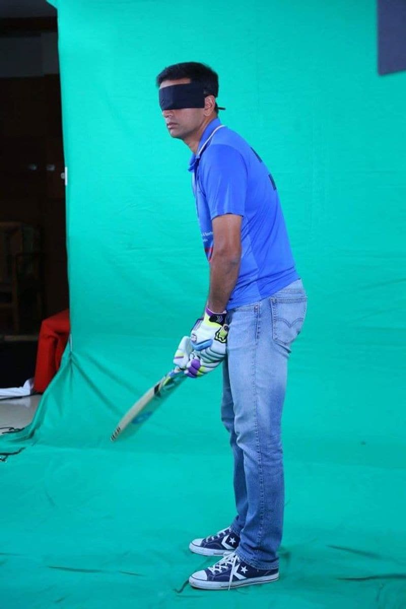 Former Cricketer Rahul Dravid personal life story in pictures