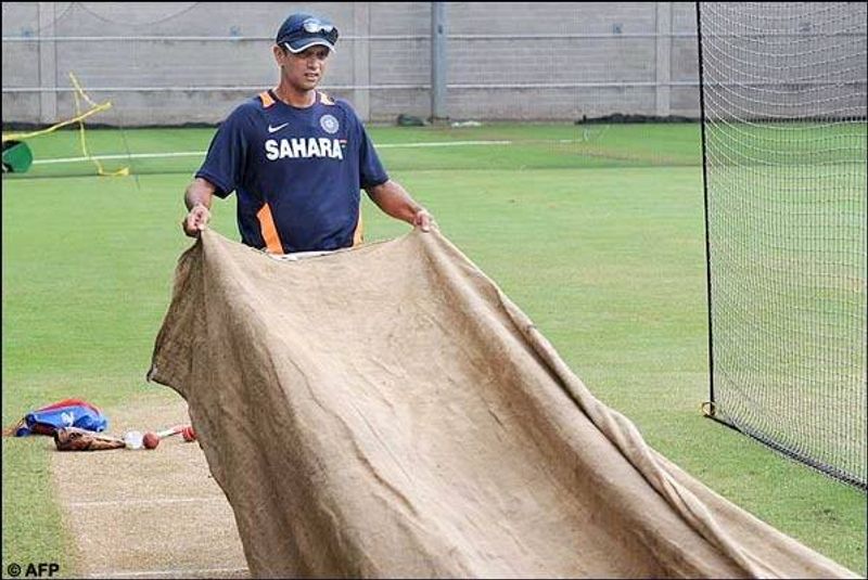 Former Cricketer Rahul Dravid personal life story in pictures