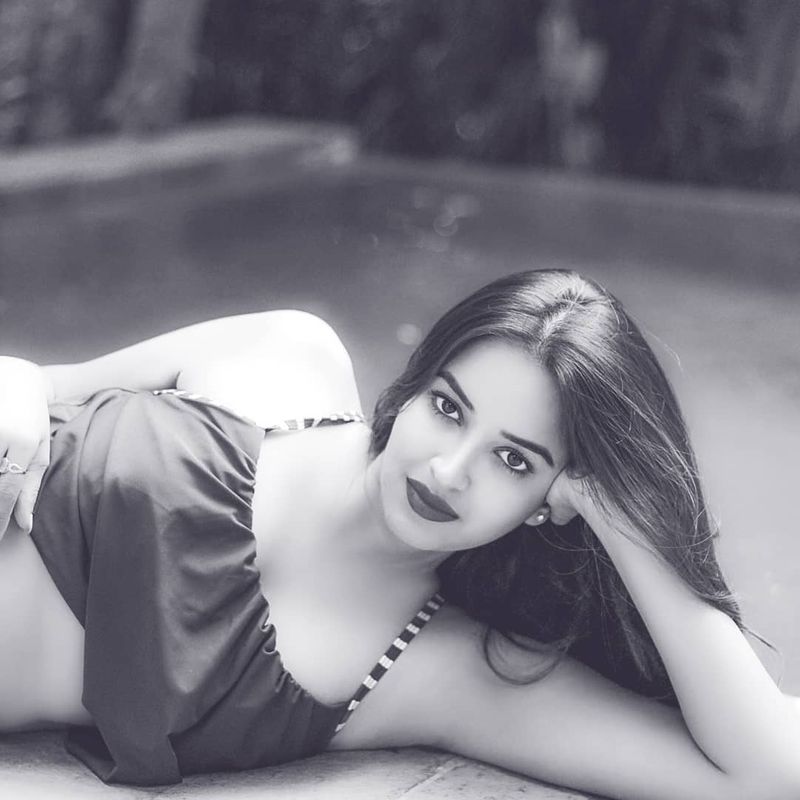 Rangasthalam Actress Pujita Ponnada latest photo shoot in Black dress