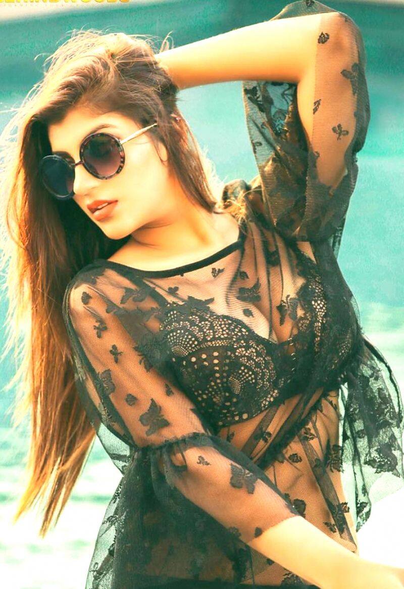 Actress Yashika Anand Hot Tatto Showing Photo Shoot Going Viral