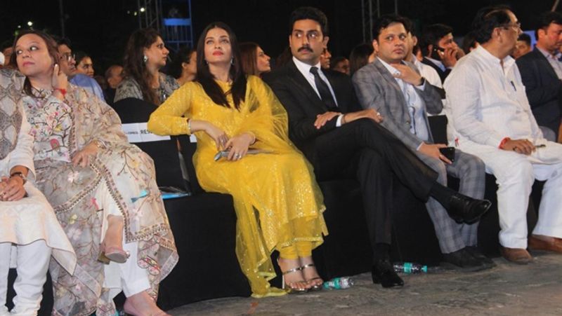 Amitabh Bachchan Abhishek Bachchan Aishwarya Rai At 26 11 Event