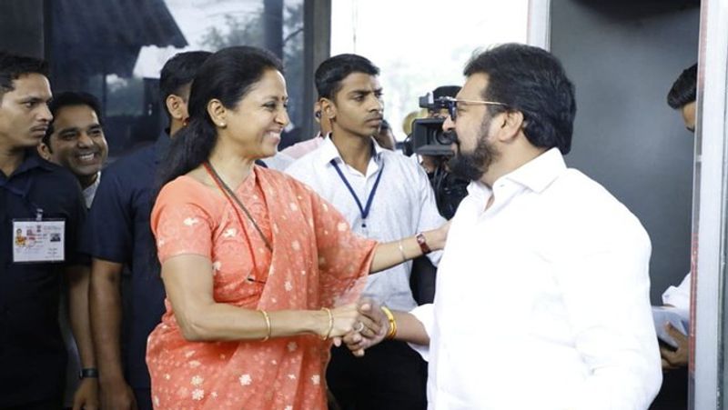 10 pictures of NCP leader Sharad Pawar daughter Supriya Sule in Maharashtra special session