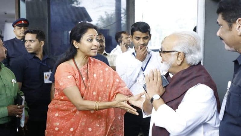 10 pictures of NCP leader Sharad Pawar daughter Supriya Sule in Maharashtra special session