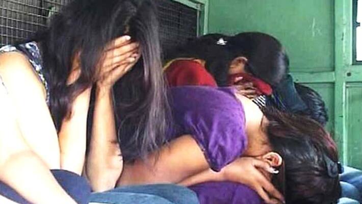 Hyderabad: Police bust sex determination racket; 10 members arrested Hyderabad: Police bust sex determination racket; 10 members arrested