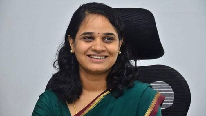 Sindhu Roopesh writes letter to kateelu mela head about Interim order Sindhu Roopesh writes letter to kateelu mela head about Interim order