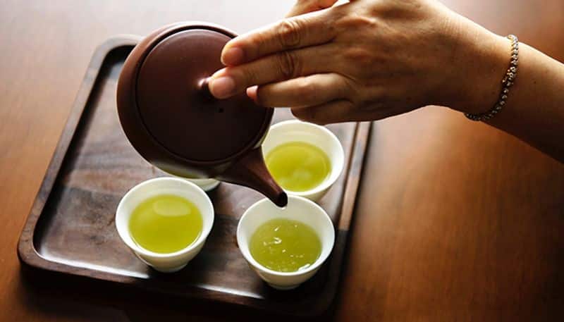 Is green and white tea safe to drink?