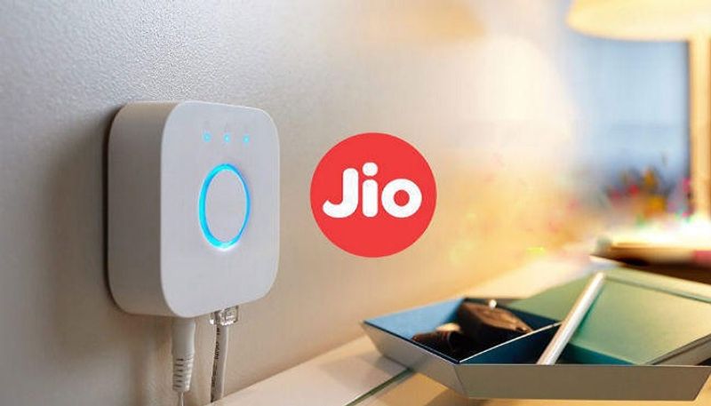 reliance Jio's bang offer: Unlimited data with unlimited calling, six new plans launched