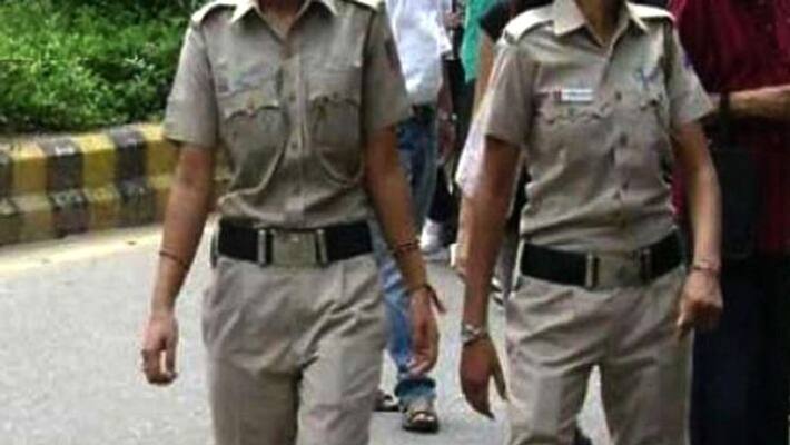 woman constable went college in student dress for three months to crack ragging case woman constable went college in student dress for three months to crack ragging case