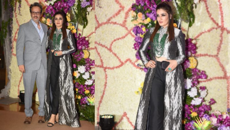 Bollywood Director sooraj barjatya Son Devansh Wedding Recepption Rekha hema malini in the party