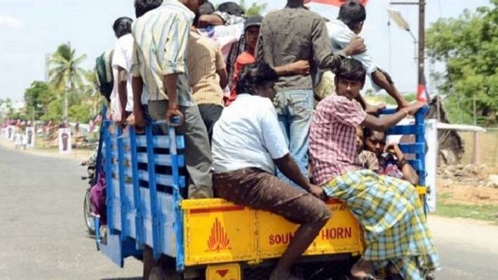 Carrying extra persons in goods vehicle in Chamarajnagar Carrying extra persons in goods vehicle in Chamarajnagar