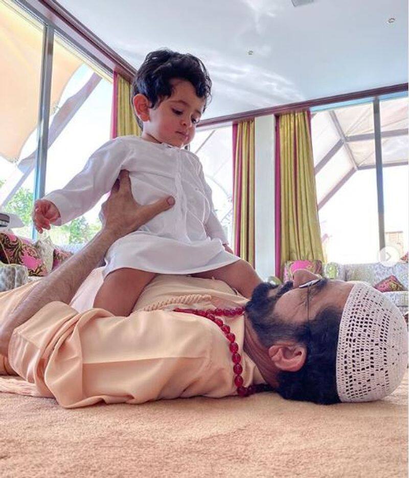 sheikh mohammed with family photos viral on social media
