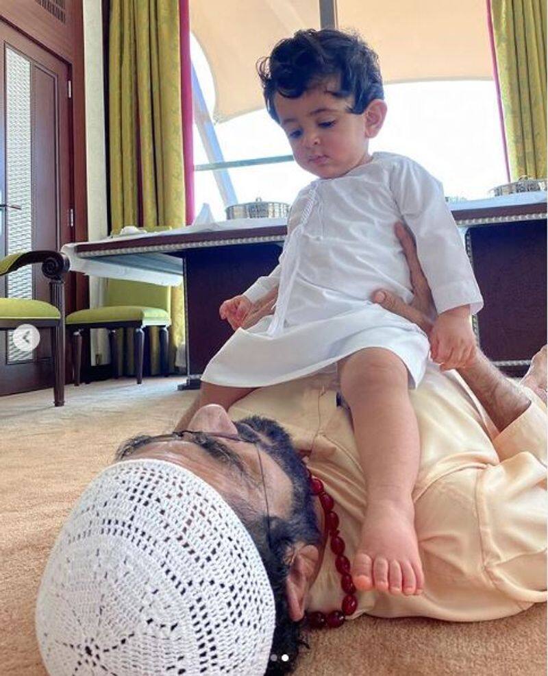sheikh mohammed with family photos viral on social media