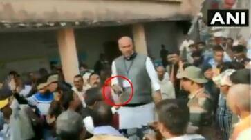 Jharkhand Assembly election: Congress leader brandishes gun during clash in Palamu