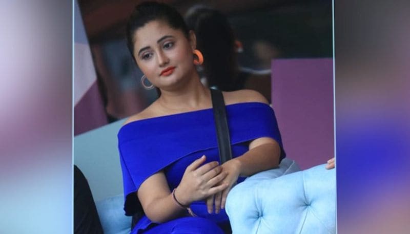 ধারাবাহিকের মধ্যে দিয়েই রেশমি দেশাইয়ের অভিনয় জগতে প্রথম পা রাখা। তারই মাঝে একাধিক বিজ্ঞাপনেও দেখা গিয়েছে তাঁকে।