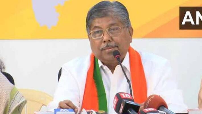 Maharashtra border minister chandrakant patil clarifies he will visit belagavi on dec 06th gvd Maharashtra border minister chandrakant patil clarifies he will visit belagavi on dec 06th gvd