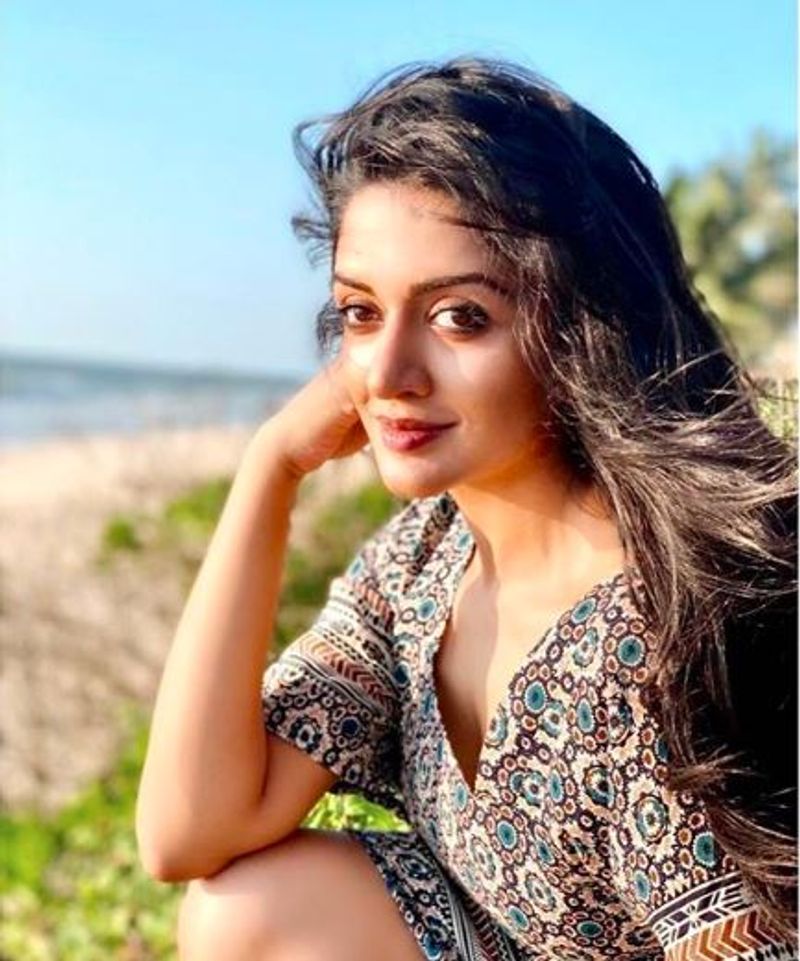 சாவகாசமா ஒரு ஸ்டில்